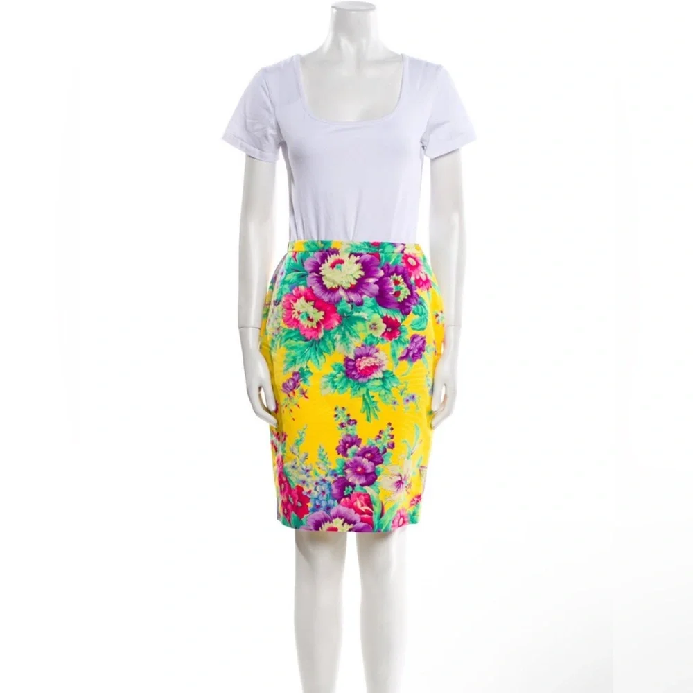 Georges Rech Floral Yellow Skirt Suit - Picture 6 of 8